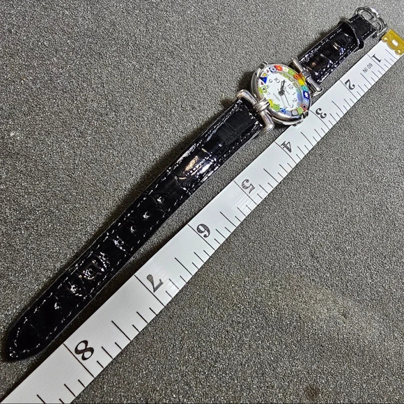 Venice Art & Glass Ladies Quartz Watch Silver Tone Working Black Strap WR 3 ATM - Picture 9 of 9